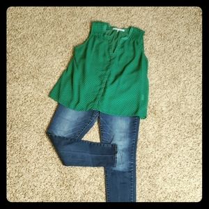Sleeveless green blouse